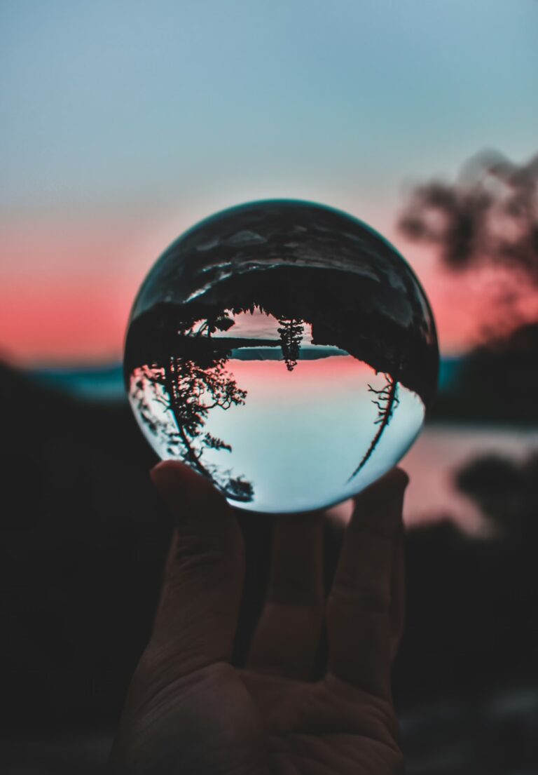 A Gentle Introduction to Stochastic Programming