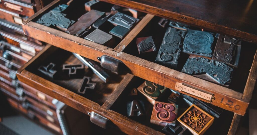 compare letterpress drawer 4140925 v3 card